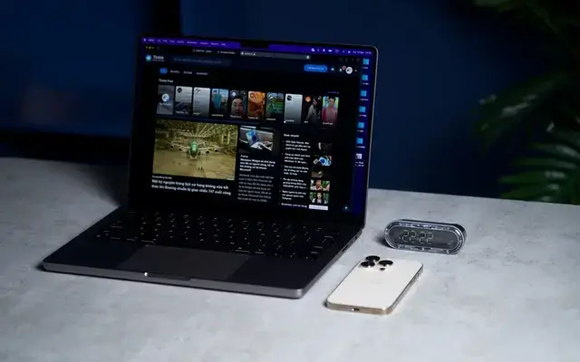 Shargeek Capsule Gravity: pin dự phòng kiêm đồng hồ hữu ích và vui vẻ