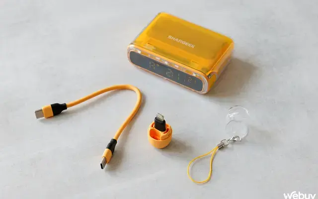 Pin dự phòng 10.000mAh thiết kế 2 trong 1, sạc được cả MacBook