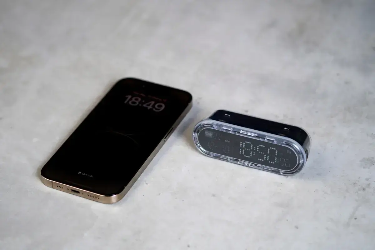 1083483384-1675928574