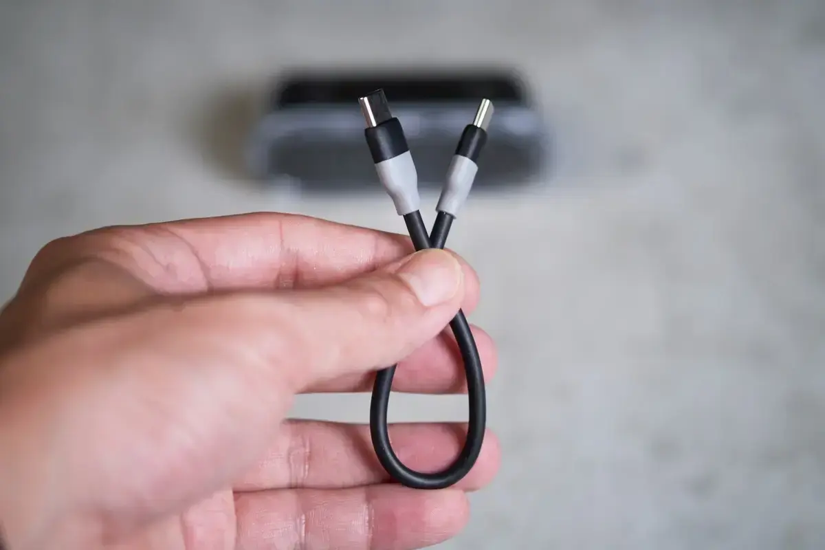 3690336568-1675928577